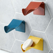 Carica l&#39;immagine nel visualizzatore di Gallery, Creative Seamless Wall-Mounted Draining Soap Dish Holder Yososo Mart
