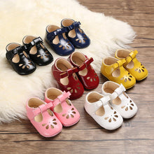 Lade das Bild in den Galerie-Viewer, Infant Shoes Soft Soled For New Walkers Baby Toddler Yososo Mart
